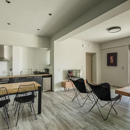 Vila Achilleas Stoúpa